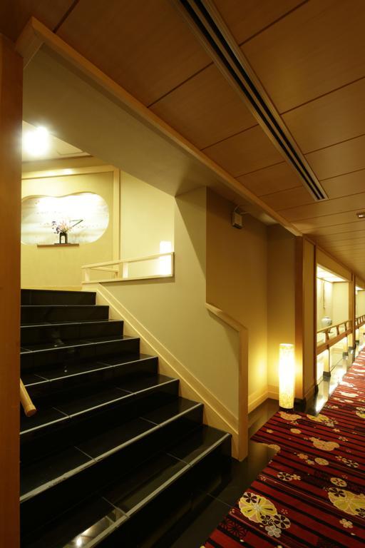 Отель Fujikawaguchiko Onsen Konanso Экстерьер фото Interior of the hotel