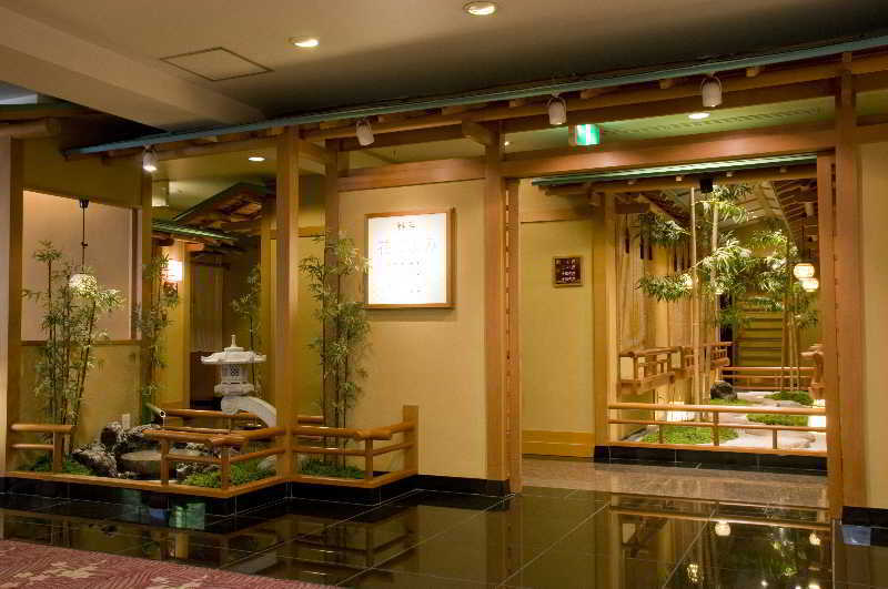Отель Fujikawaguchiko Onsen Konanso Экстерьер фото Interior of a Japanese restaurant
